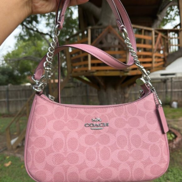 Coach Handbags - COACH Teri Shoulder Bag In Signature Canvas CV933 Dusty Pink